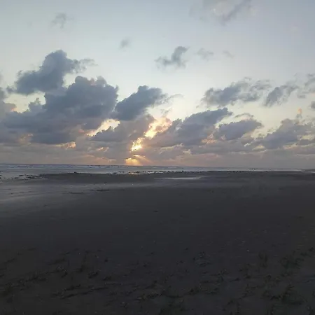 4 Person In Fano-by Traum * Fano